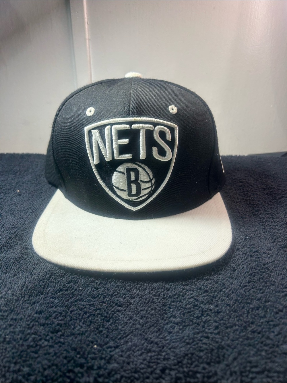 Brooklyn Nets Black & White Snapback Hat